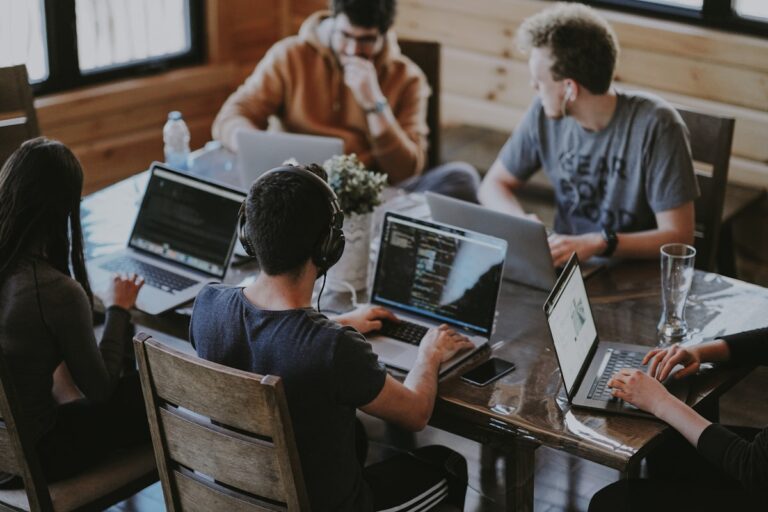 HR team outing planning guide
